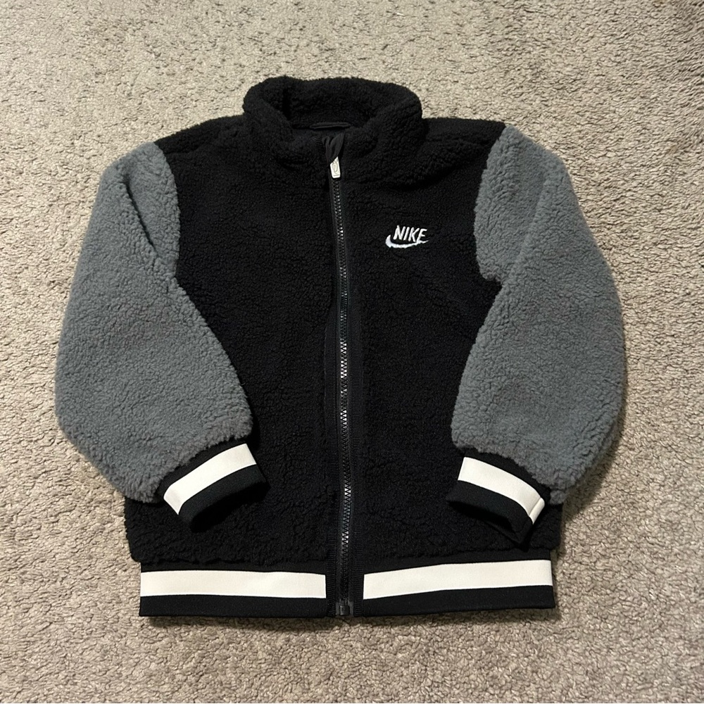 Nike kids black and gray Sherpa jacket